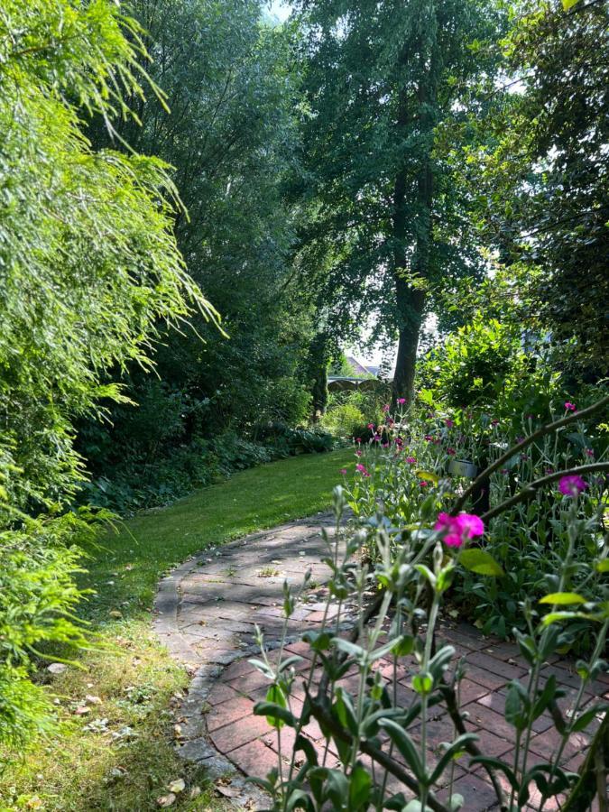 Aussergewoehnliches Haus Mit Sauna, Kamin Und Garten Вильгельмсхафен Экстерьер фото